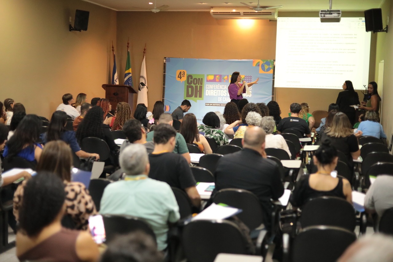 4ª Conferência Municipal de Direitos Humanos reúne cerca de 100 participantes 
