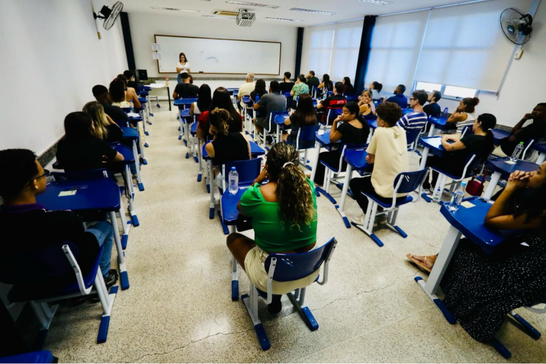 Domingo é marcado pelas provas do concurso público de Cariacica