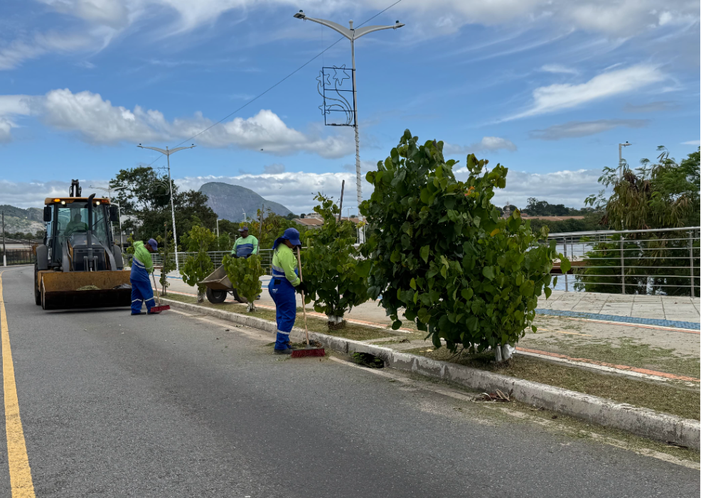Aniversário da Nova Orla: local é preparado para a festa com mutirão de limpeza