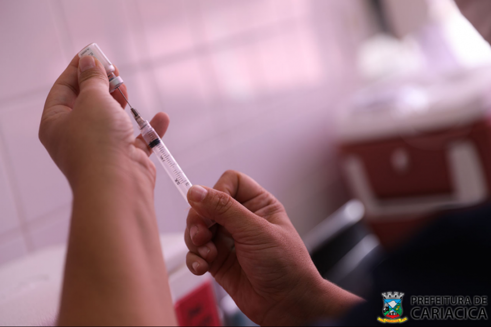 Saúde realiza vacinação humana e animal em condomínio de Tabajara no sábado (20)