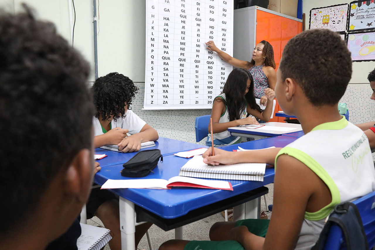 Prefeitura abre na quinta (8) inscrições para vagas temporárias na rede municipal de ensino