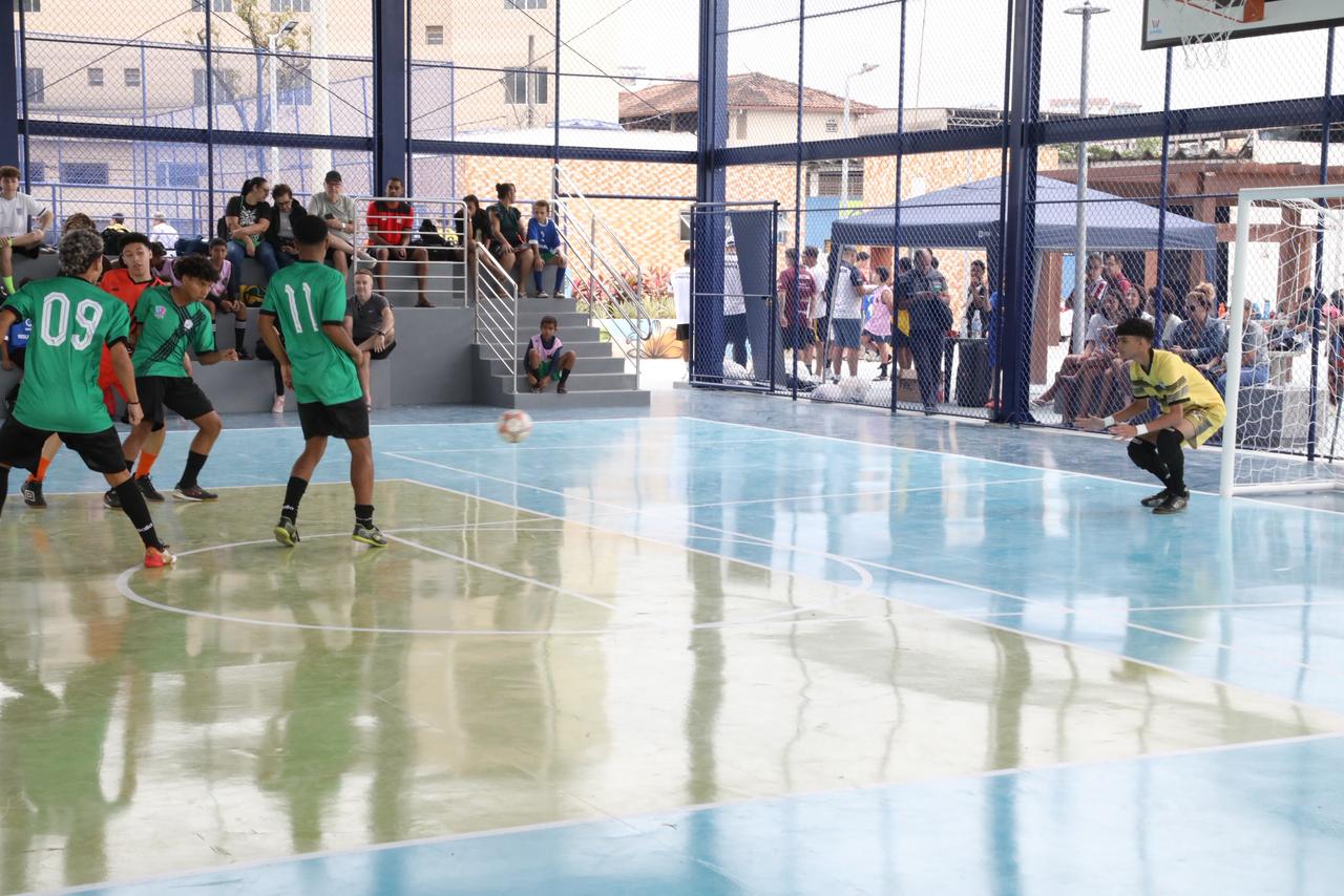 Complexo Hugo Viola sedia Campeonato Cariaciquense de Futsal 