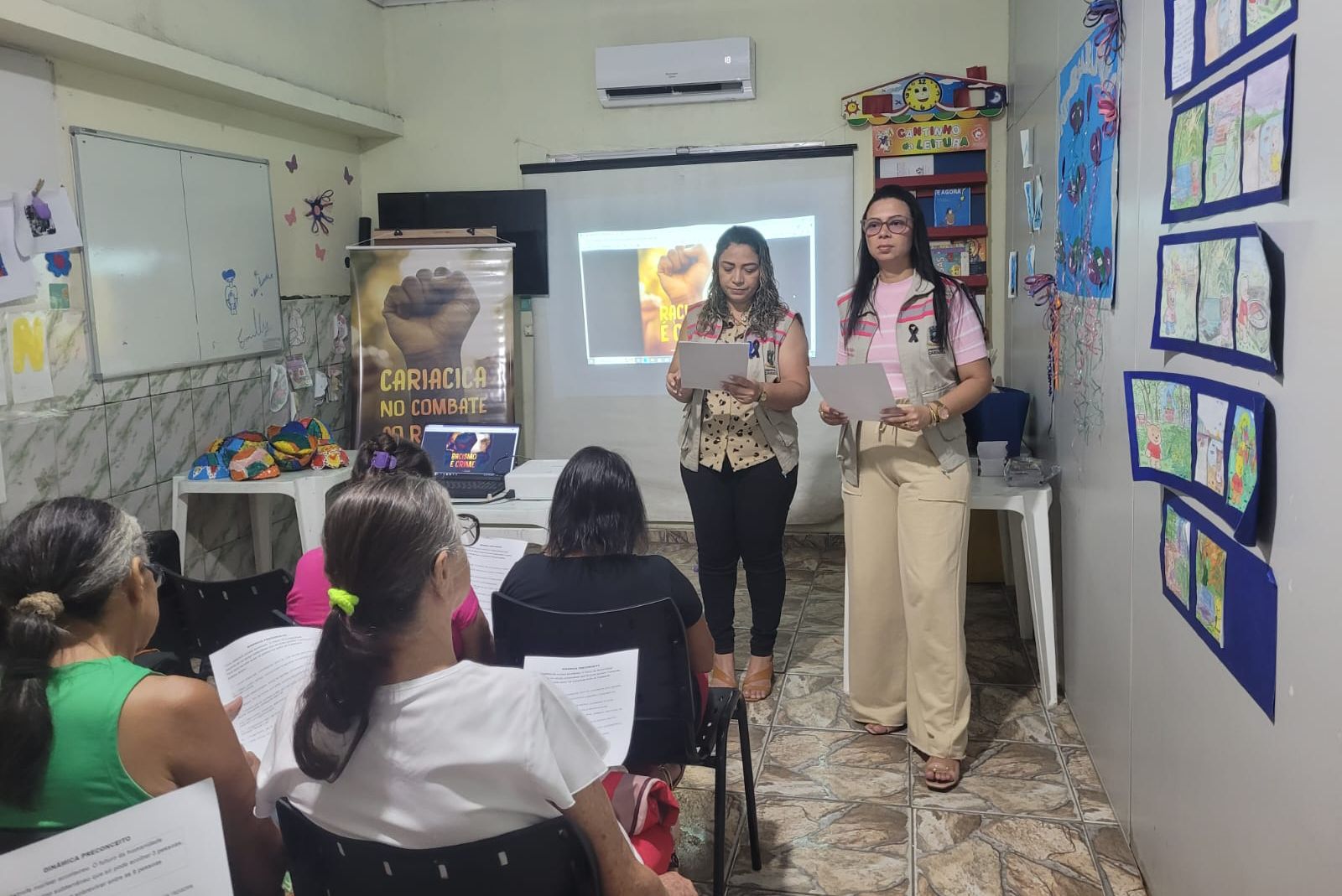 Idosos participam de roda de conversa antirracista no Cras de Rio Marinho